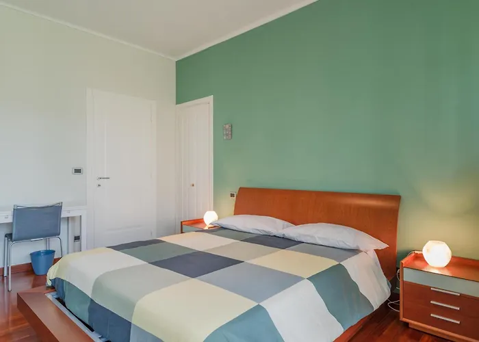 La Finestra Sulla Mole * تورينو